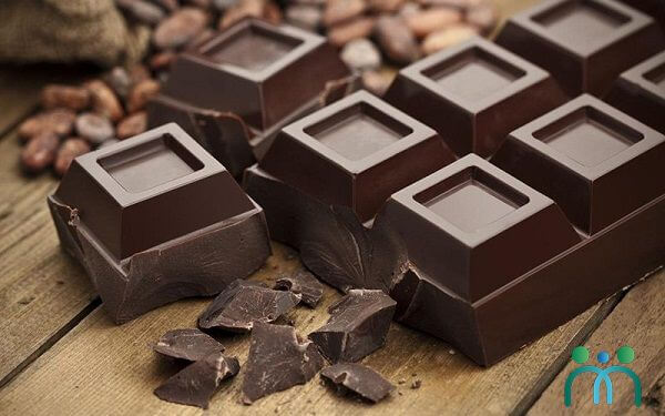 Chocolate đen giàu magne giúp sản sinh Serotonin, Progesterone